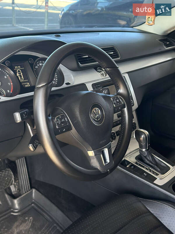 Volkswagen CC / Passat CC 2012