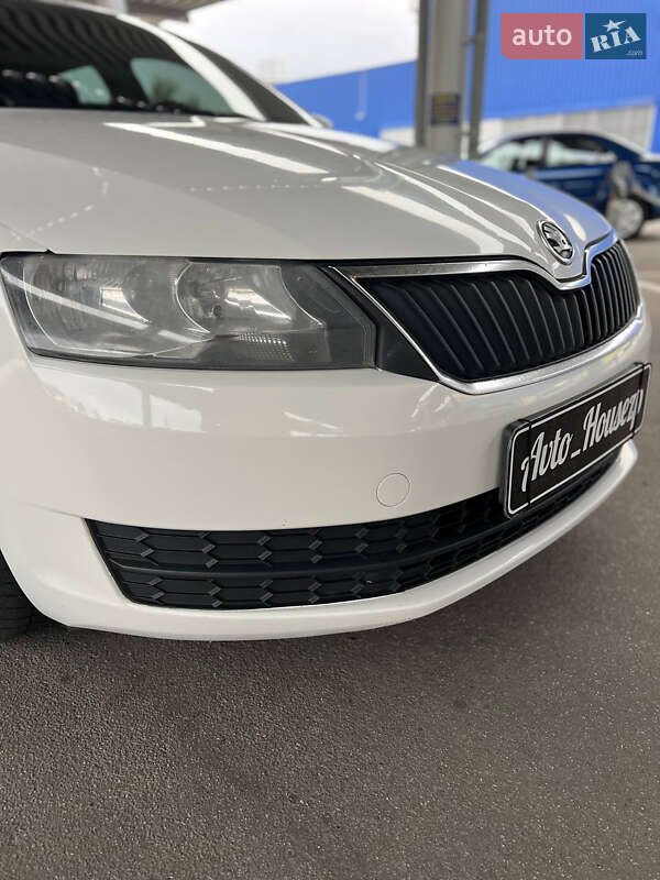 Skoda Rapid 2015