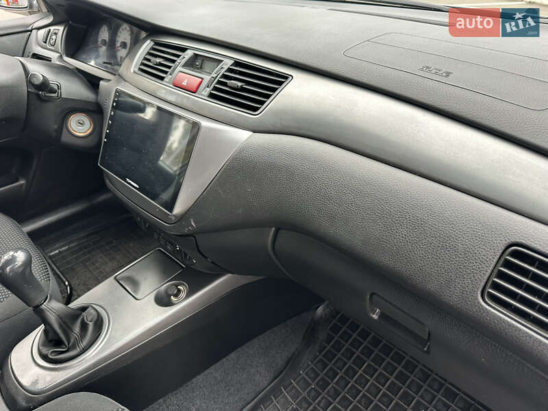 Mitsubishi Lancer 2009