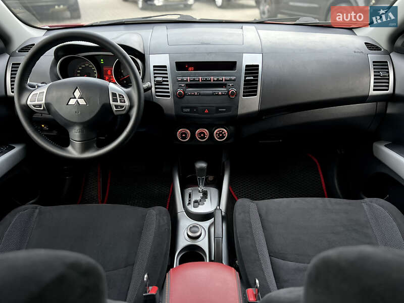 Mitsubishi Outlander 2008