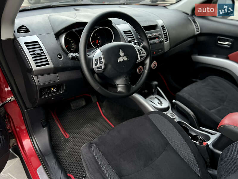 Mitsubishi Outlander 2008