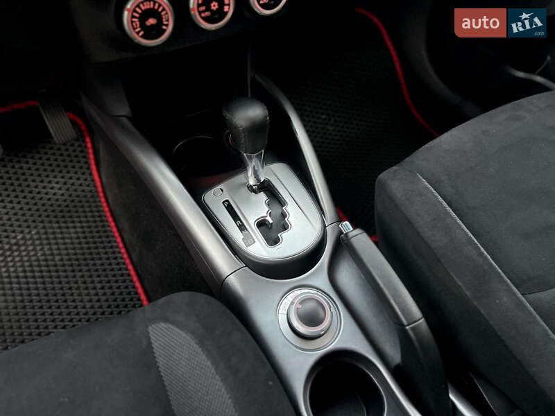 Mitsubishi Outlander 2008