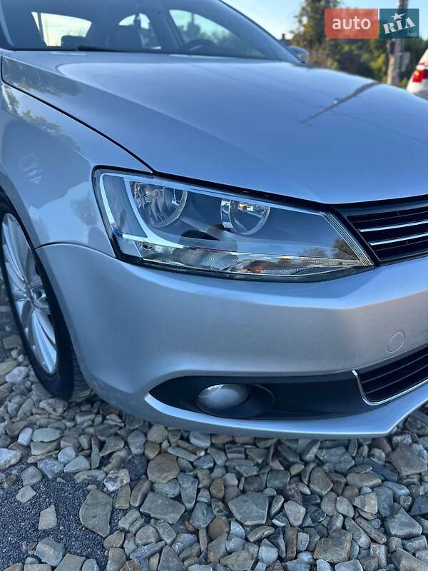 Volkswagen Jetta 2013