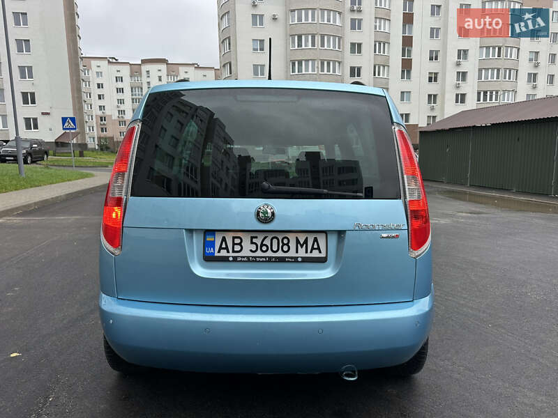 Skoda Roomster 2011