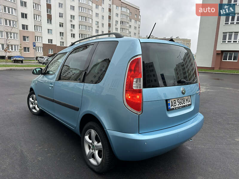 Skoda Roomster 2011