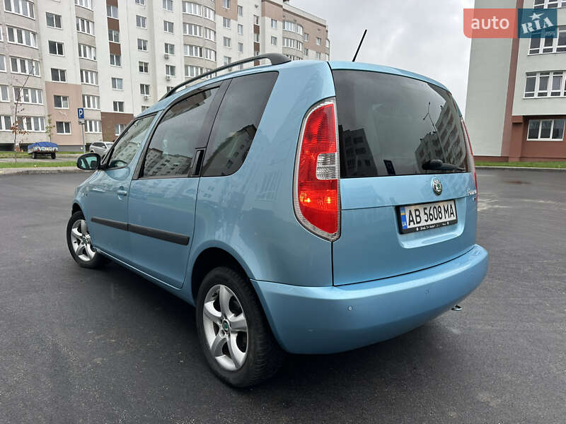 Skoda Roomster 2011