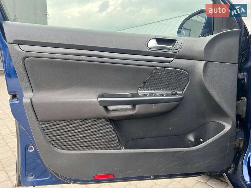 Volkswagen Golf 2009