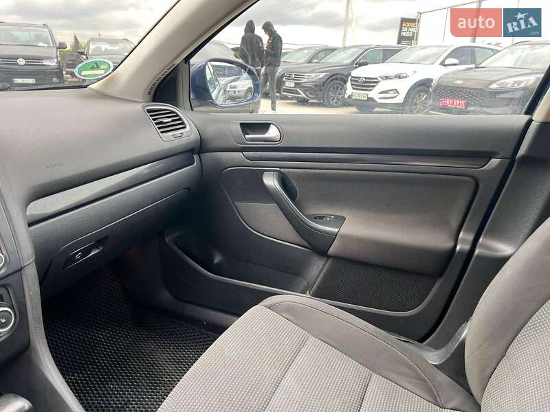 Volkswagen Golf 2009