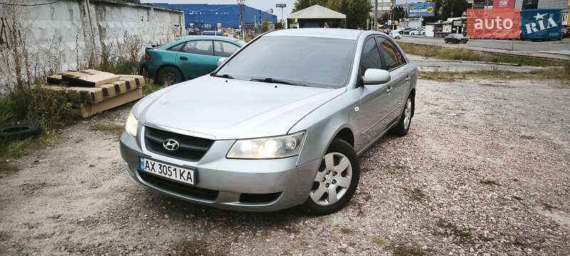 Hyundai Sonata 2008