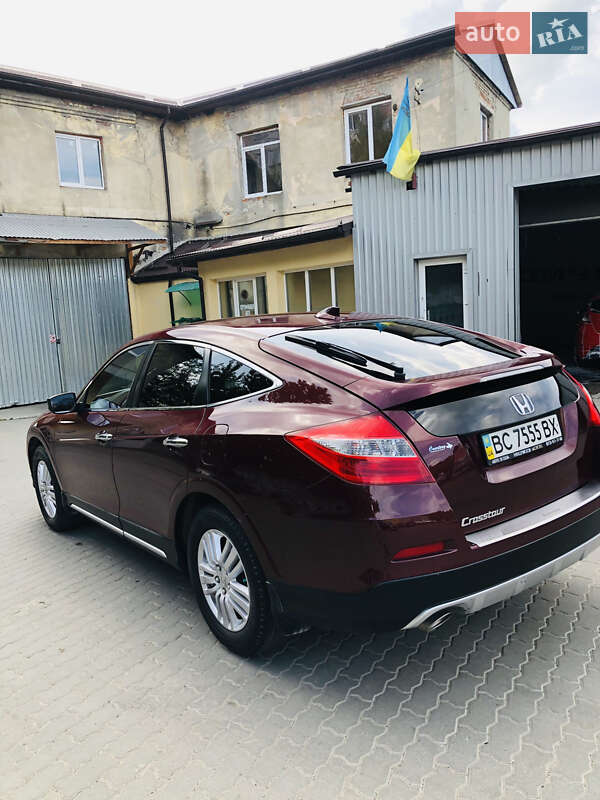 Honda Crosstour 2012
