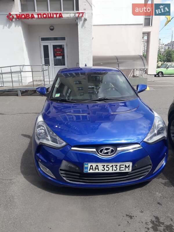 Hyundai Veloster 2013