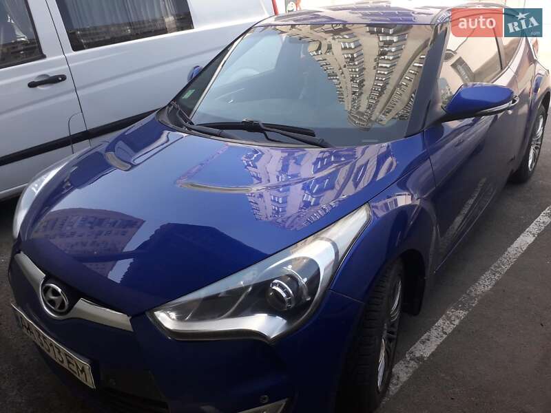 Hyundai Veloster 2013