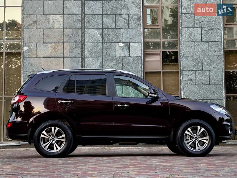 Hyundai Santa FE 2011