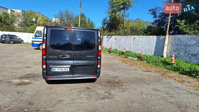 Renault Trafic 2015