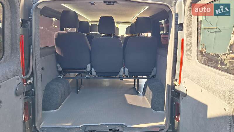 Renault Trafic 2015