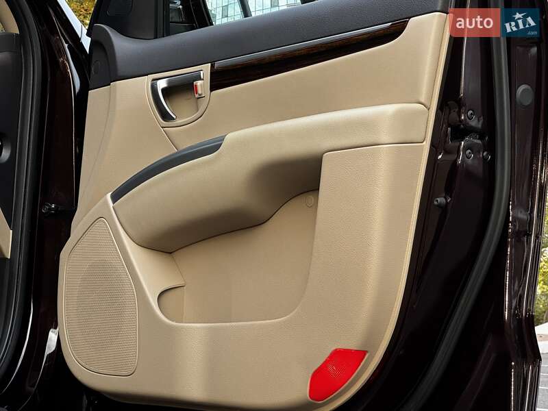 Hyundai Santa FE 2011