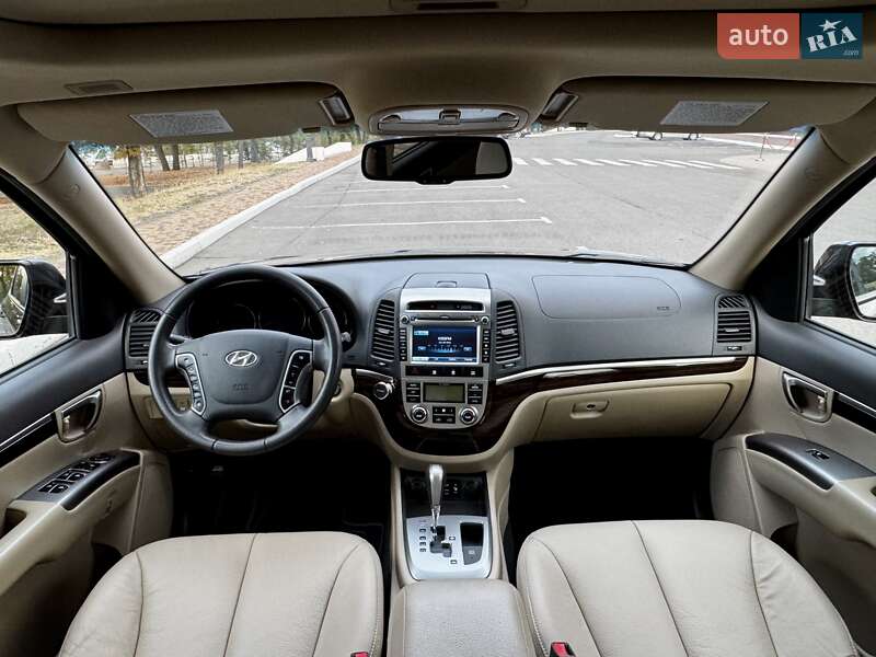 Hyundai Santa FE 2011