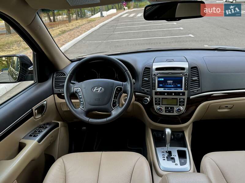 Hyundai Santa FE 2011