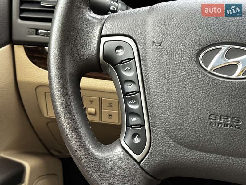 Hyundai Santa FE 2011