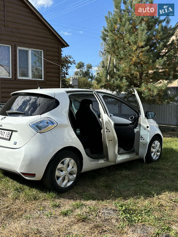 Renault Zoe 2014