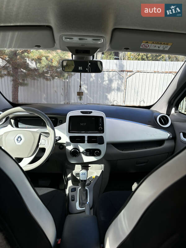 Renault Zoe 2014