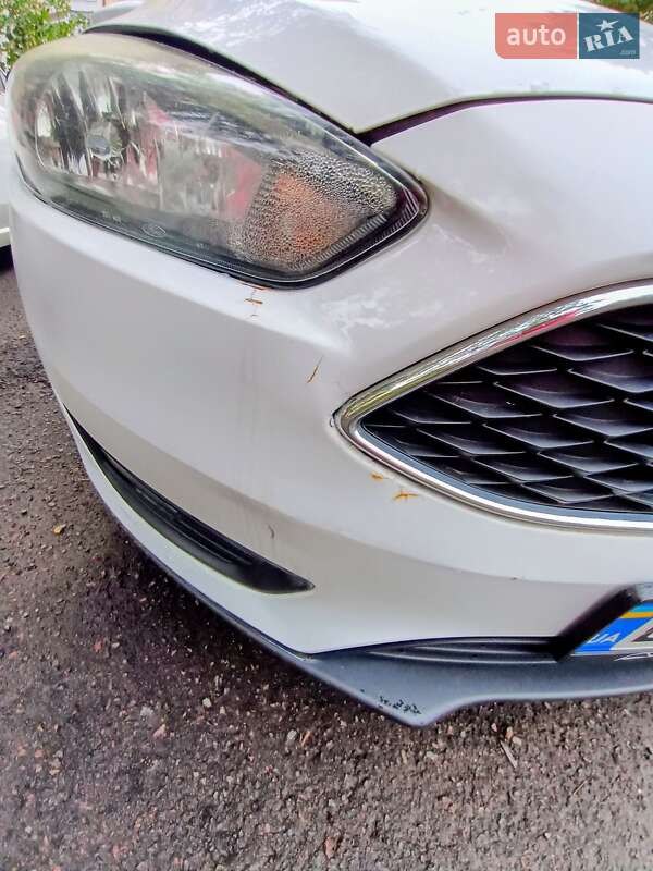 Ford Focus 2015