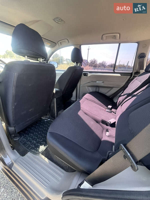 Mitsubishi Pajero Sport 2013