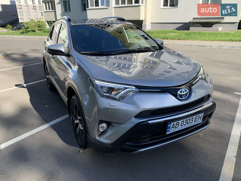 Toyota RAV4 2017