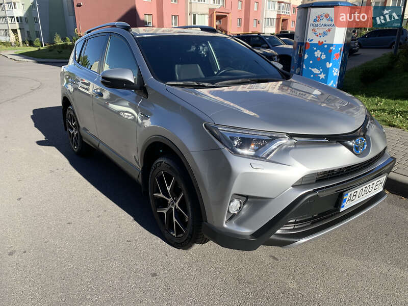 Toyota RAV4 2017
