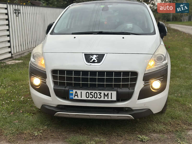 Peugeot 3008 2011