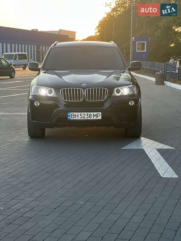 BMW X3 2011