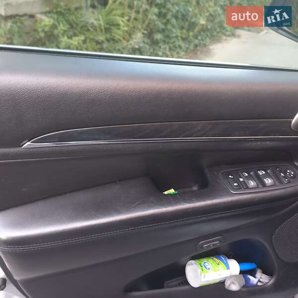 Jeep Grand Cherokee 2011