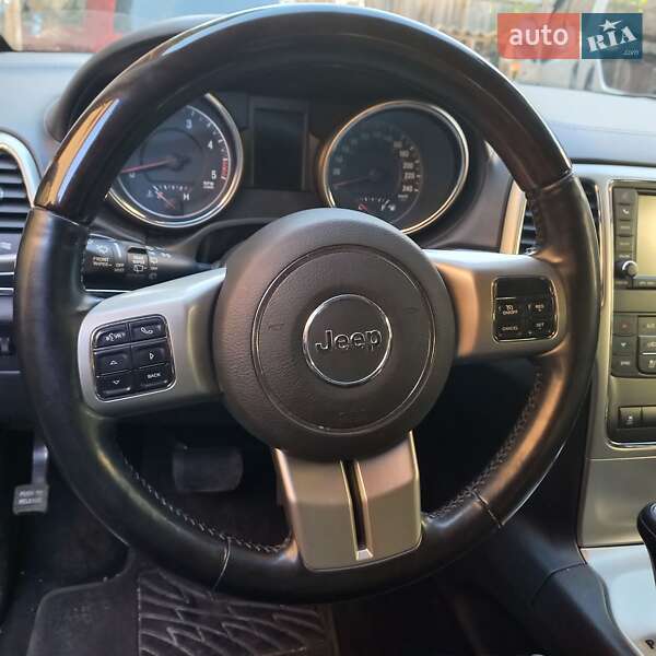 Jeep Grand Cherokee 2011