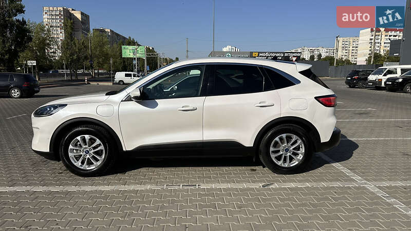 Ford Kuga 2021