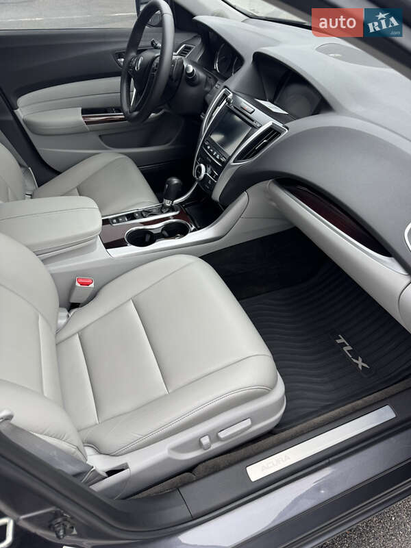 Acura TLX 2017