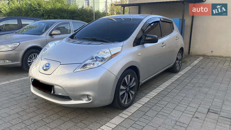 Nissan Leaf 2015
