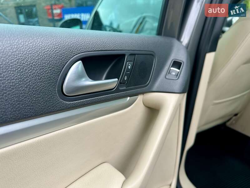 Volkswagen Tiguan 2014