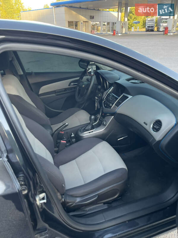 Chevrolet Cruze 2012