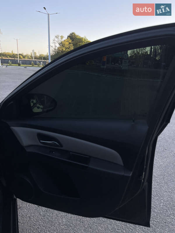 Chevrolet Cruze 2012