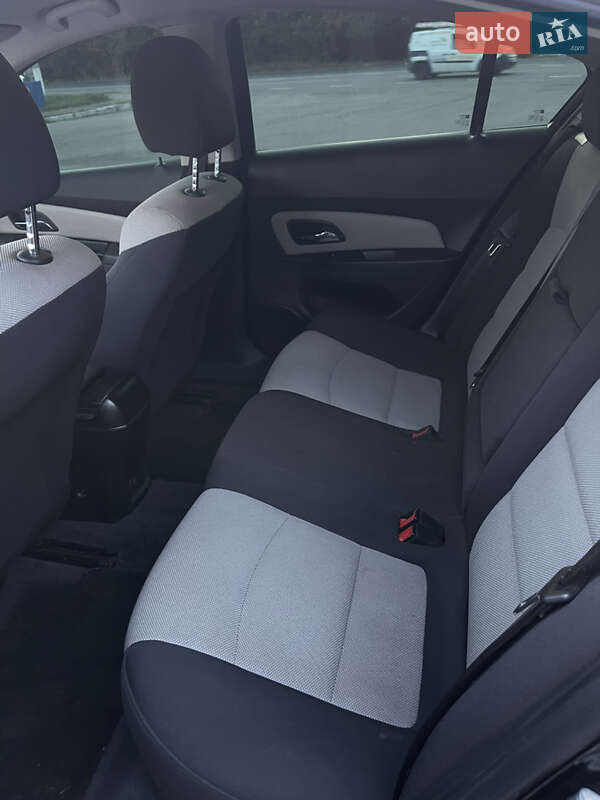 Chevrolet Cruze 2012