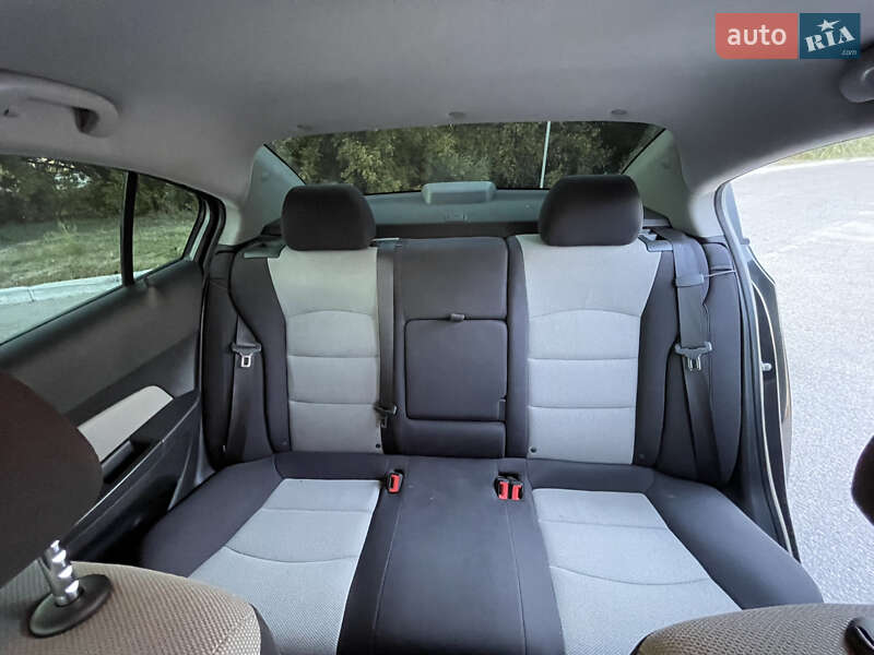 Chevrolet Cruze 2012