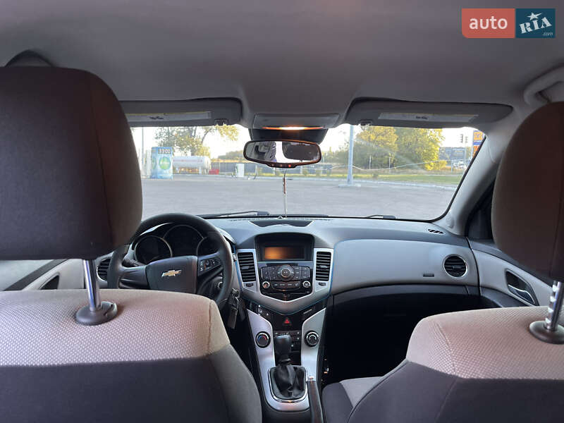 Chevrolet Cruze 2012