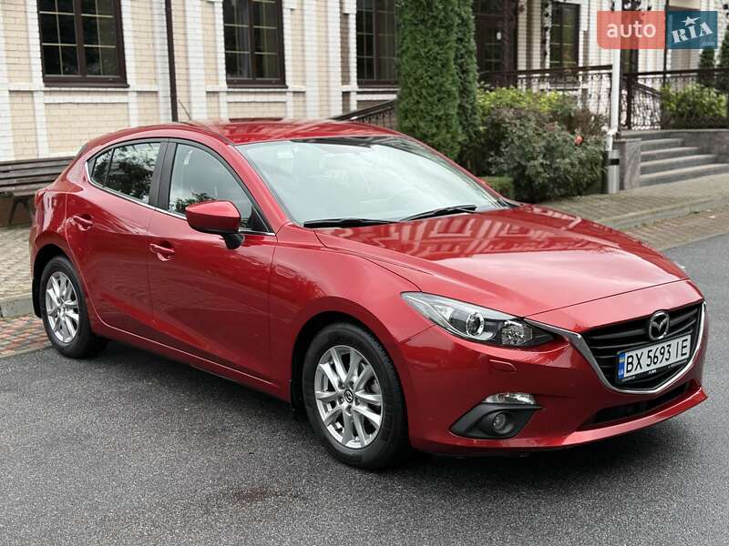 Mazda 3 2015