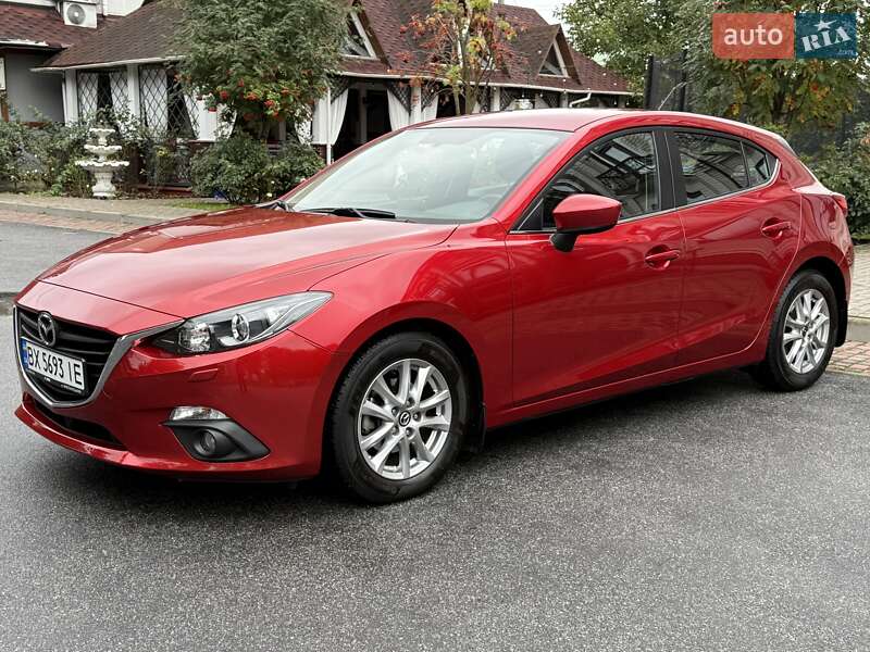 Mazda 3 2015