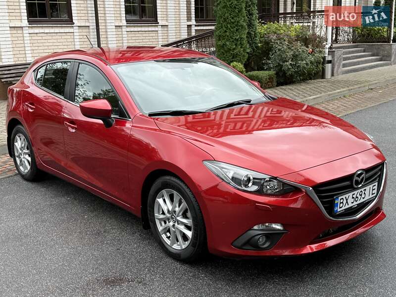 Mazda 3 2015