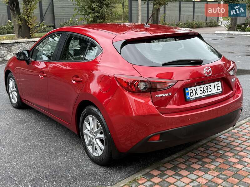 Mazda 3 2015