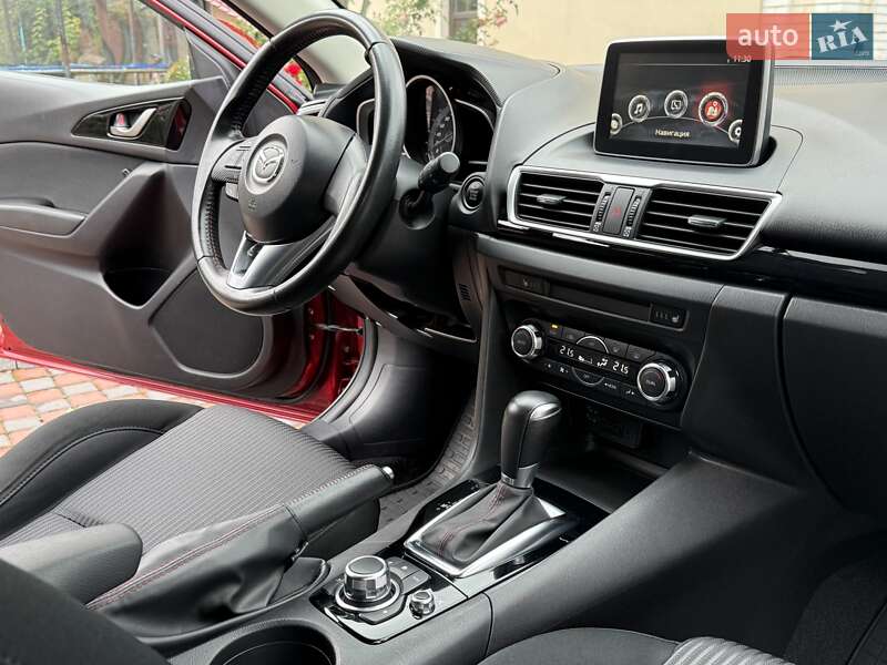 Mazda 3 2015