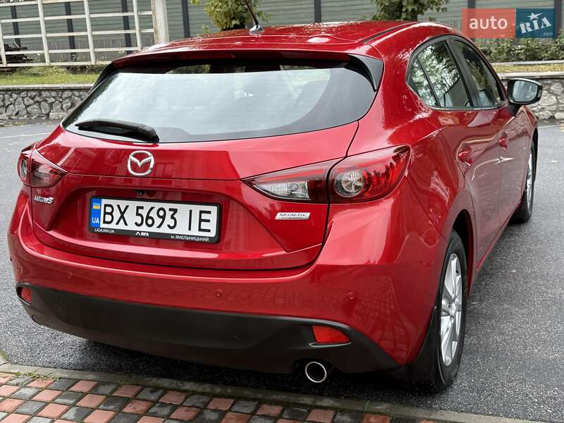 Mazda 3 2015