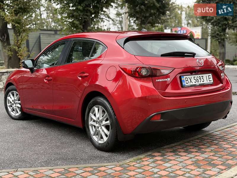 Mazda 3 2015