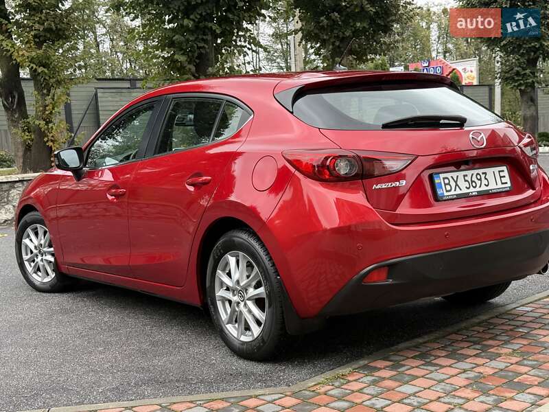 Mazda 3 2015